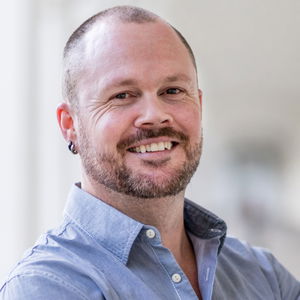 [#263] Escaping the Red Pill Trap: A Confidence Coach Breaks It Down