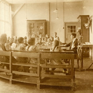 Fandens Fede Folkeskole