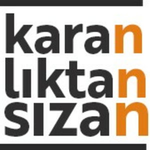 Karanlıktan Sızan Şiir
