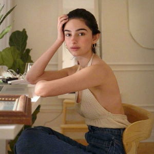 Lana Blakely