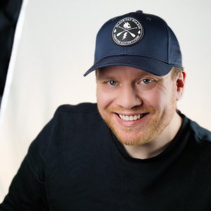 Mikael Cross Filmskapare