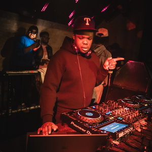 TEESHOW'S MIXES