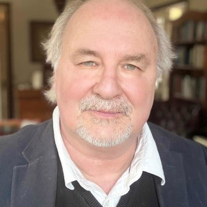 The New English Catholic' with Gavin Ashenden.